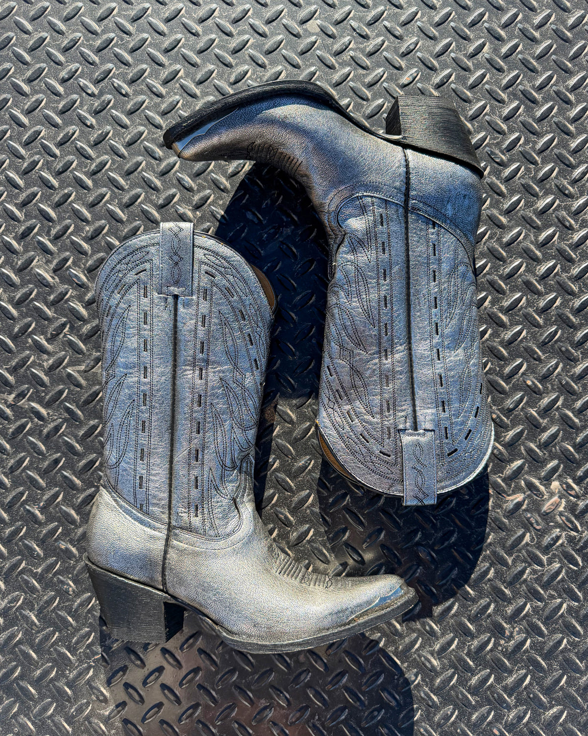 Retro Rock Western Boots - Round Toe