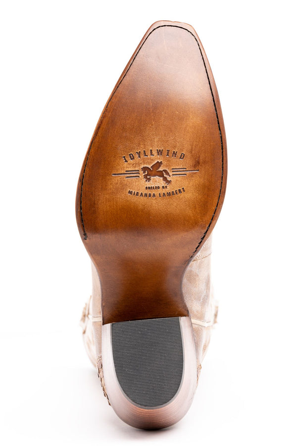 Sanded Sky Western Boots - Snip Toe
