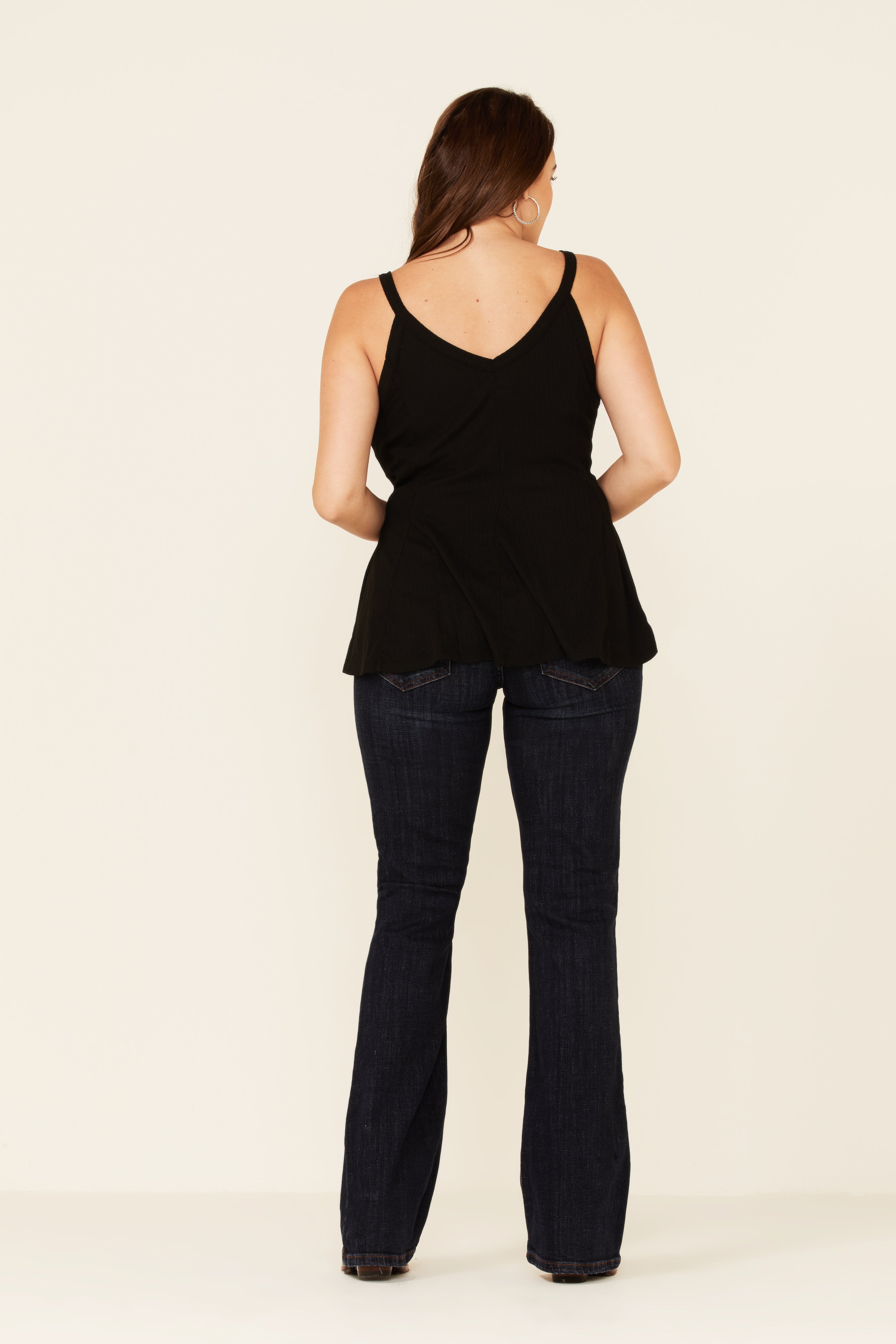 Blue - Jenny is 5' 9" and wearing size 8