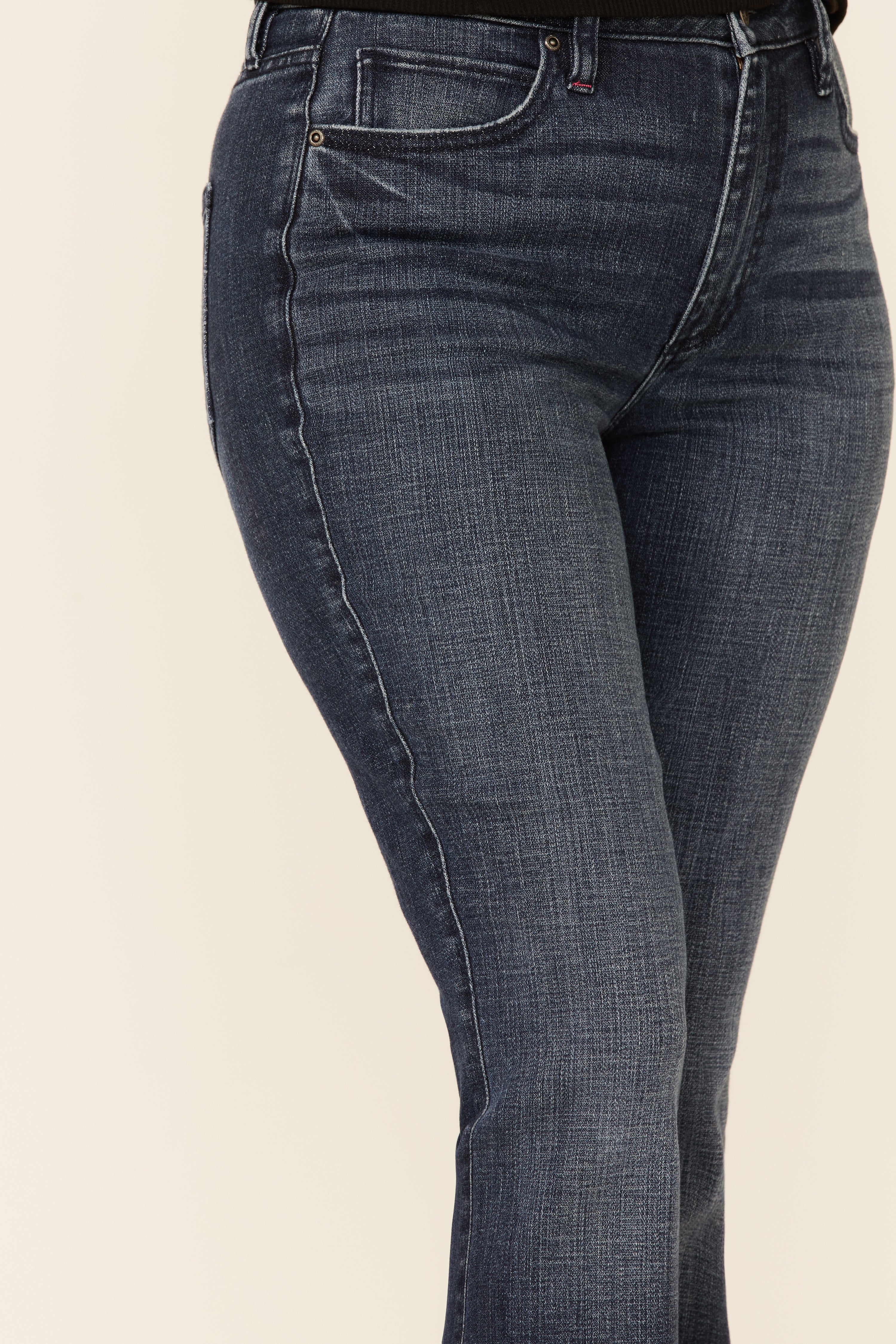 Blue - Jenny is 5' 9" and wearing size 8