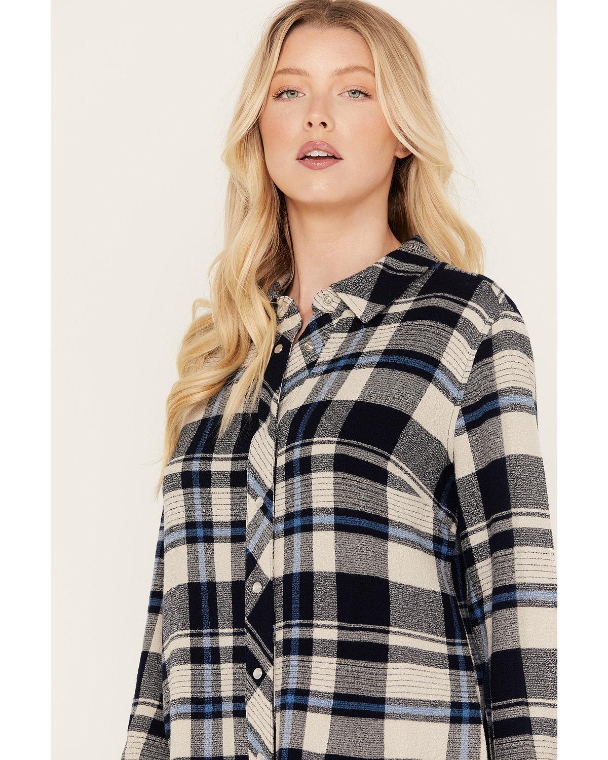 Woodlands Feather Light Plaid Western Top