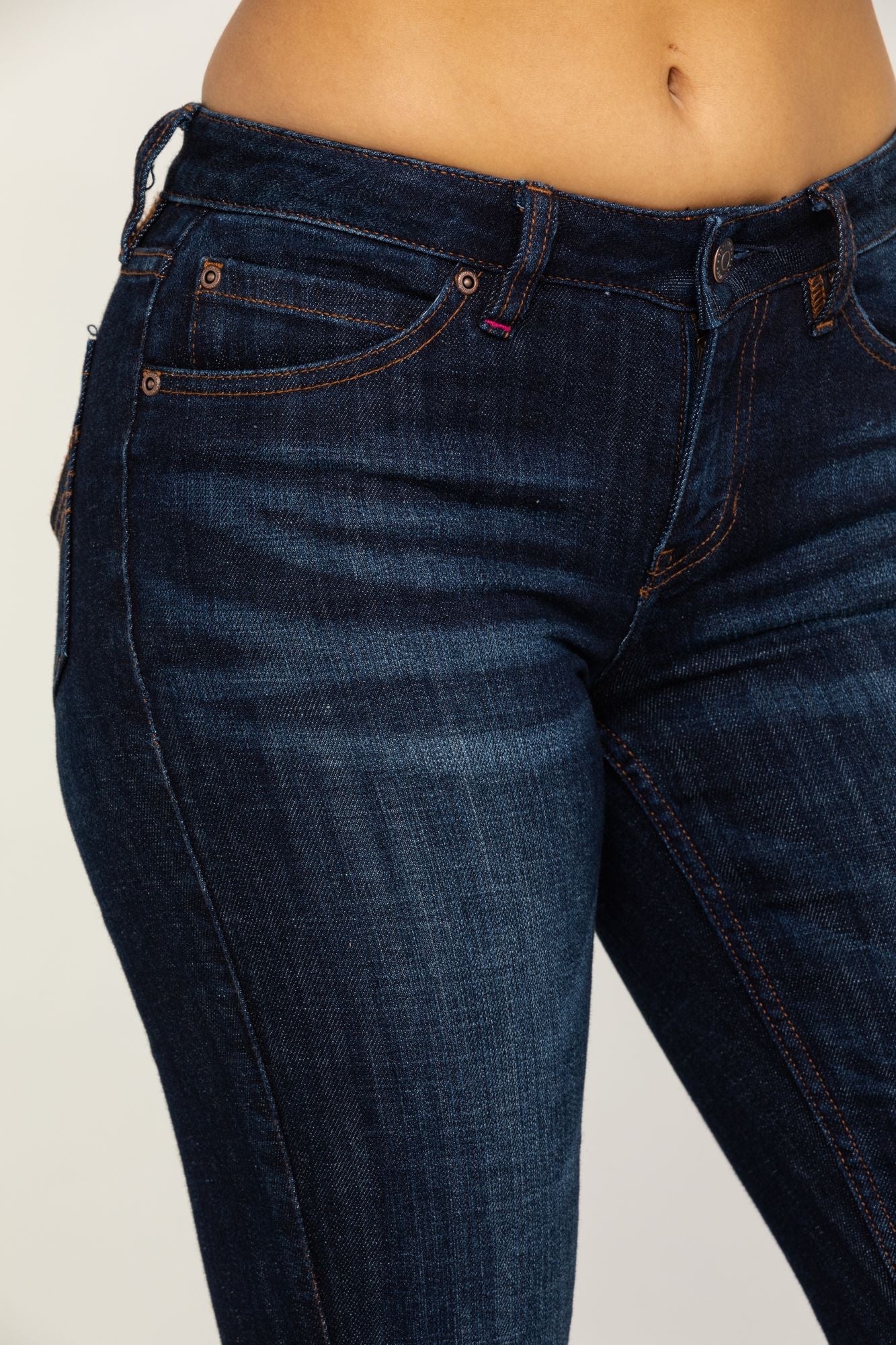 Blue - Samaria is 5' 9" and wearing size 4