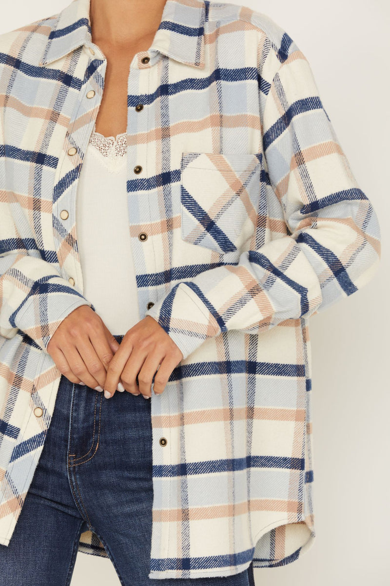 LA Hearts Button Down Oversized Flannel Shirt