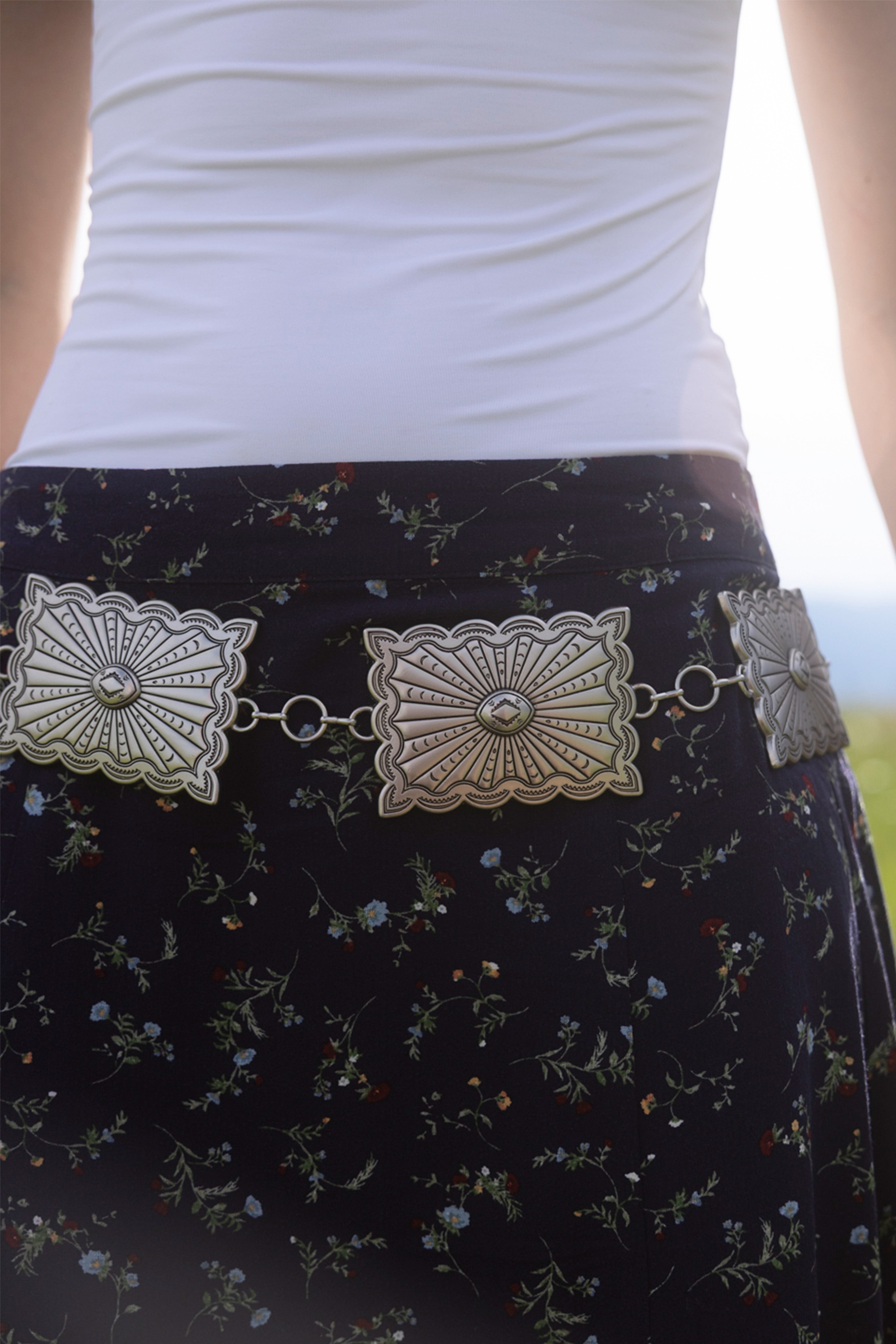 Chambley Large Concho Chain Belt