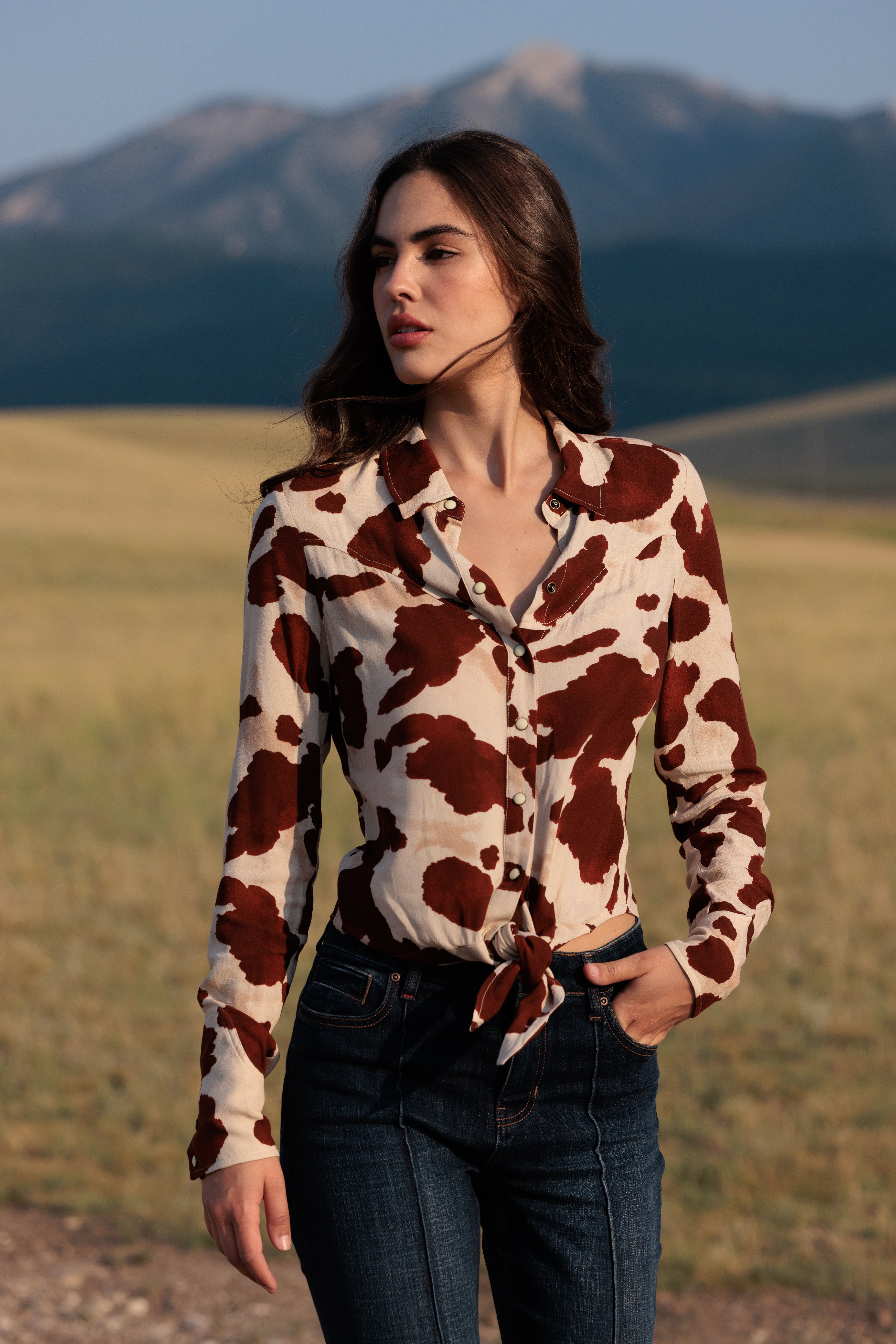 Jeny Cow Print Long Sleeve Snap Tie-Front Western Shirt