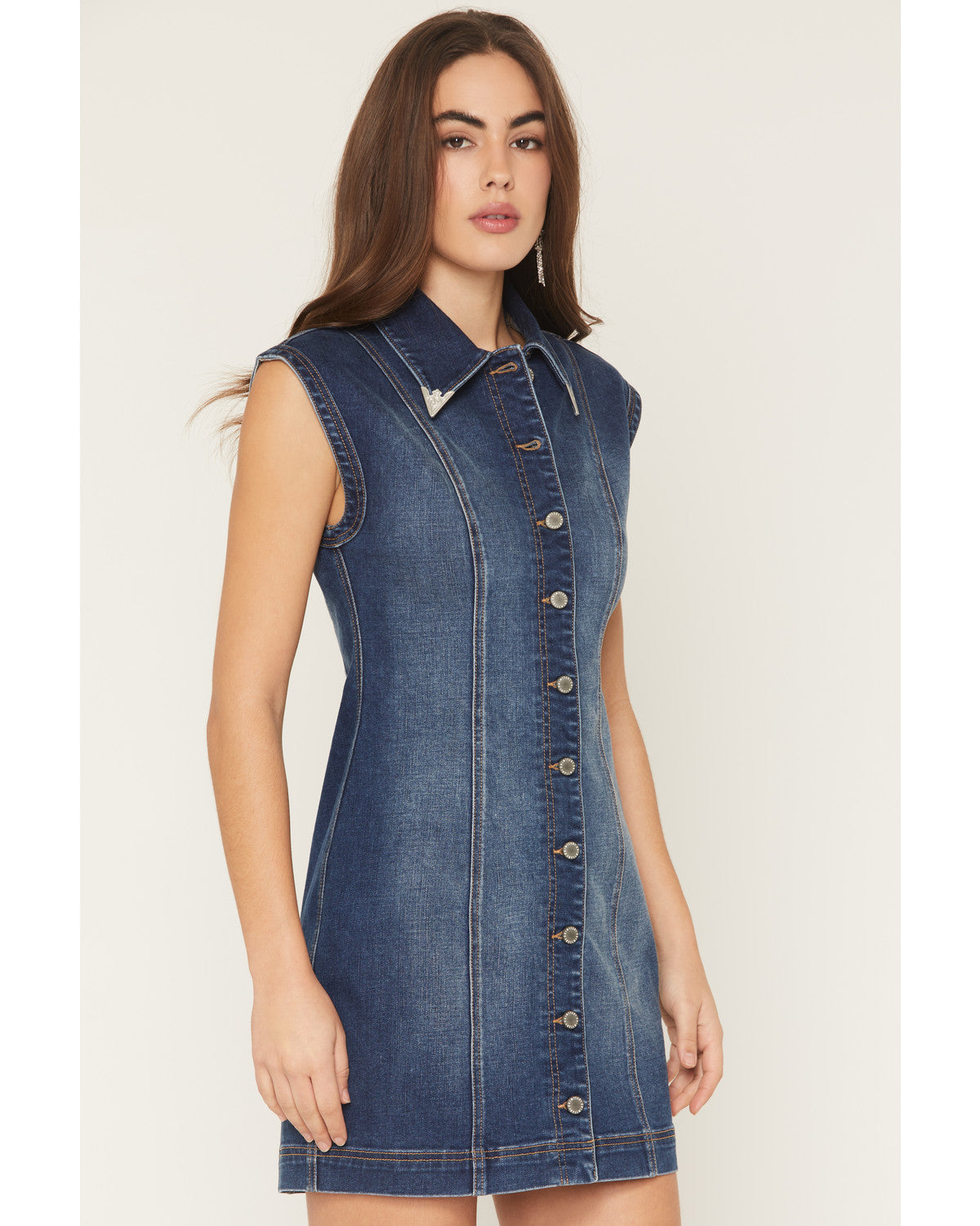 Idyllwind Women's Avalon Sleeveless Button-Down Denim Mini Dress Idyllwind Women's Avalon Sleeveless Button-Down Denim Mini Dress