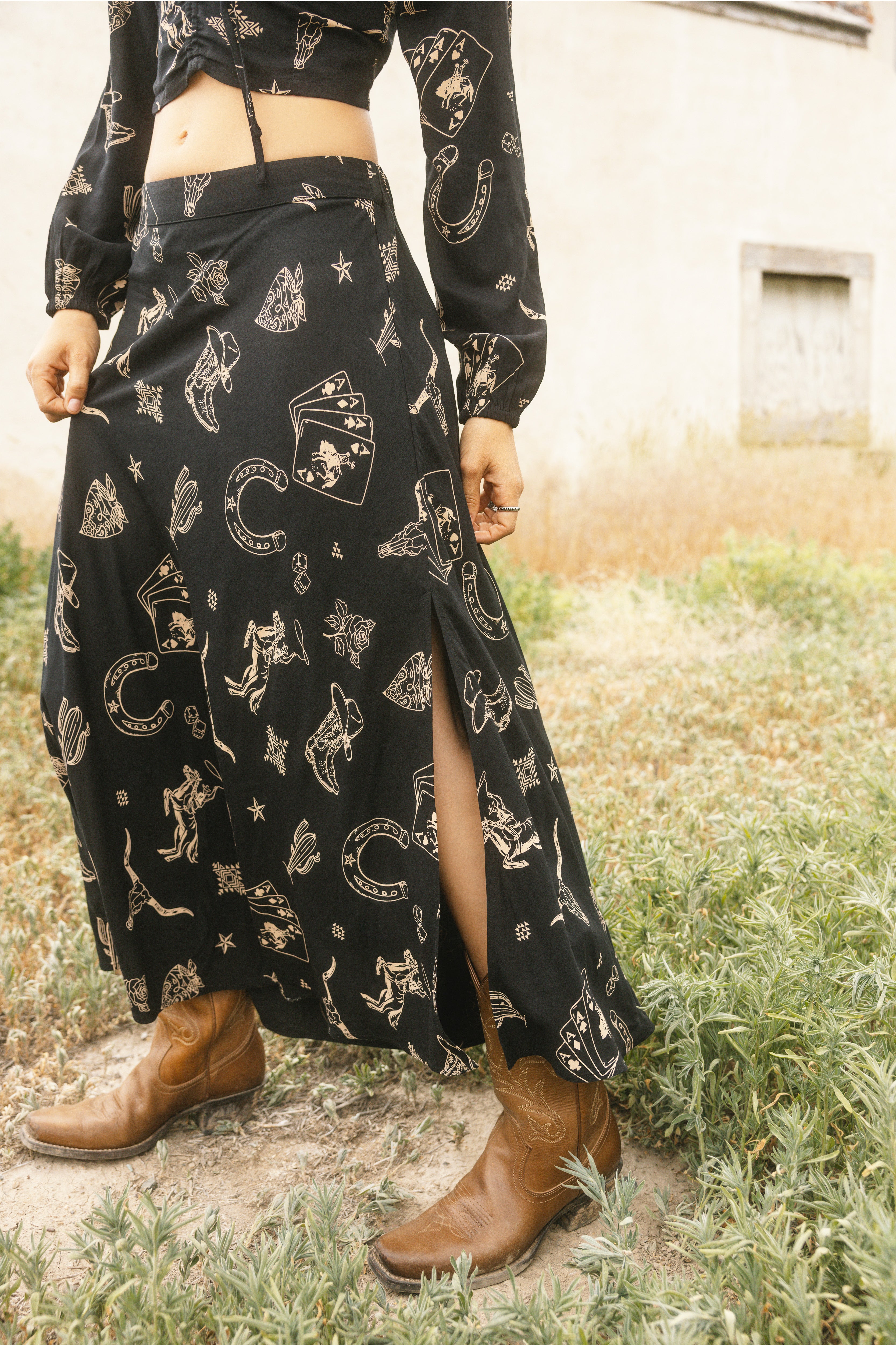 Lutie Conversational Print Midi Skirt