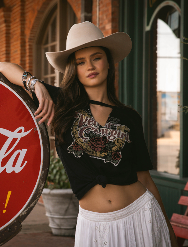 Cut out graphic tee best sale