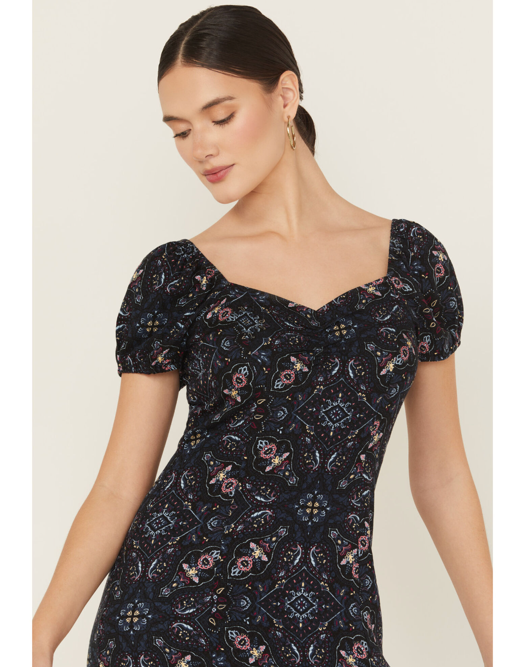 Beth Jacquard Print Short Sleeve Midi Dress