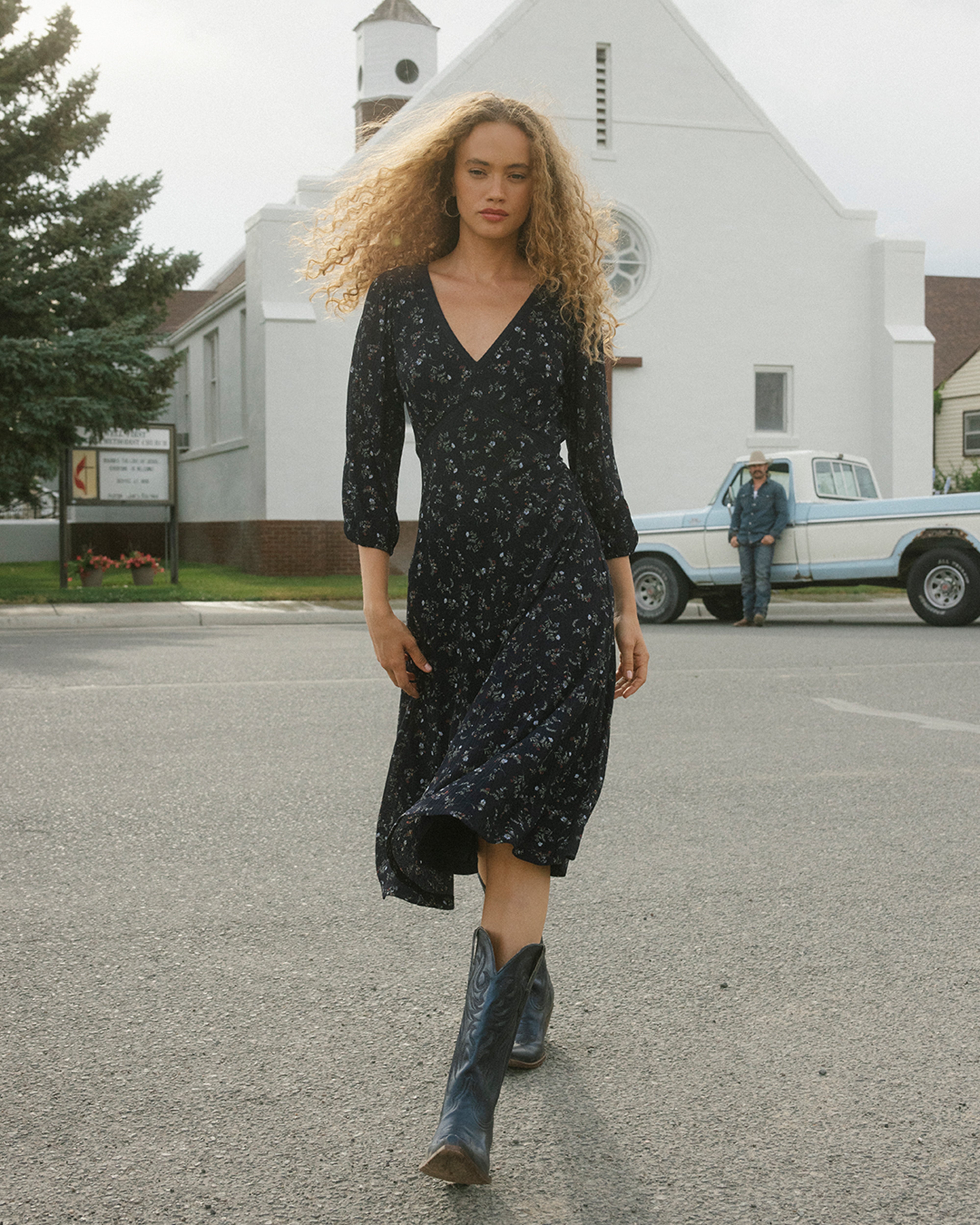 Partner DItsy Floral Print Long Sleeve Midi Dress