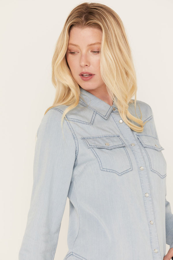 Roch Light Wash Denim Shirt With Patch Pocket Details | Pepe Jeans India